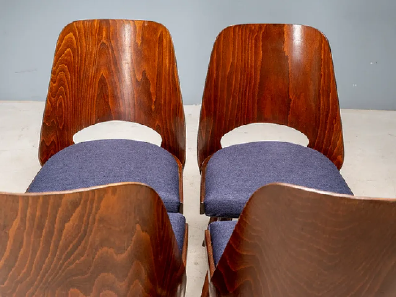 4 sedie TON 514 di Oswald Haerdtl, anni '50 7