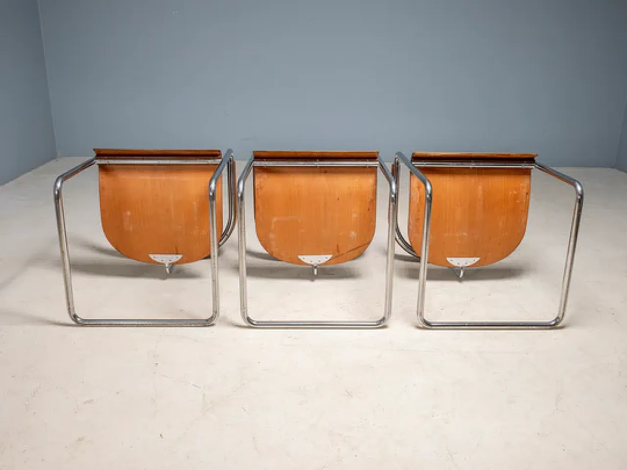 3 Poltrone con tavolo rotondo, inizio '900 4