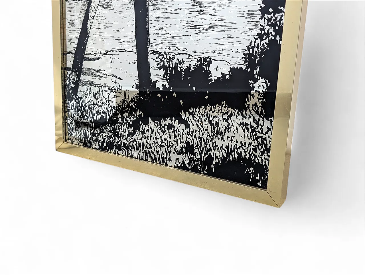 Specchio verticale incorniciato in ottone e serigrafato, anni '70 3