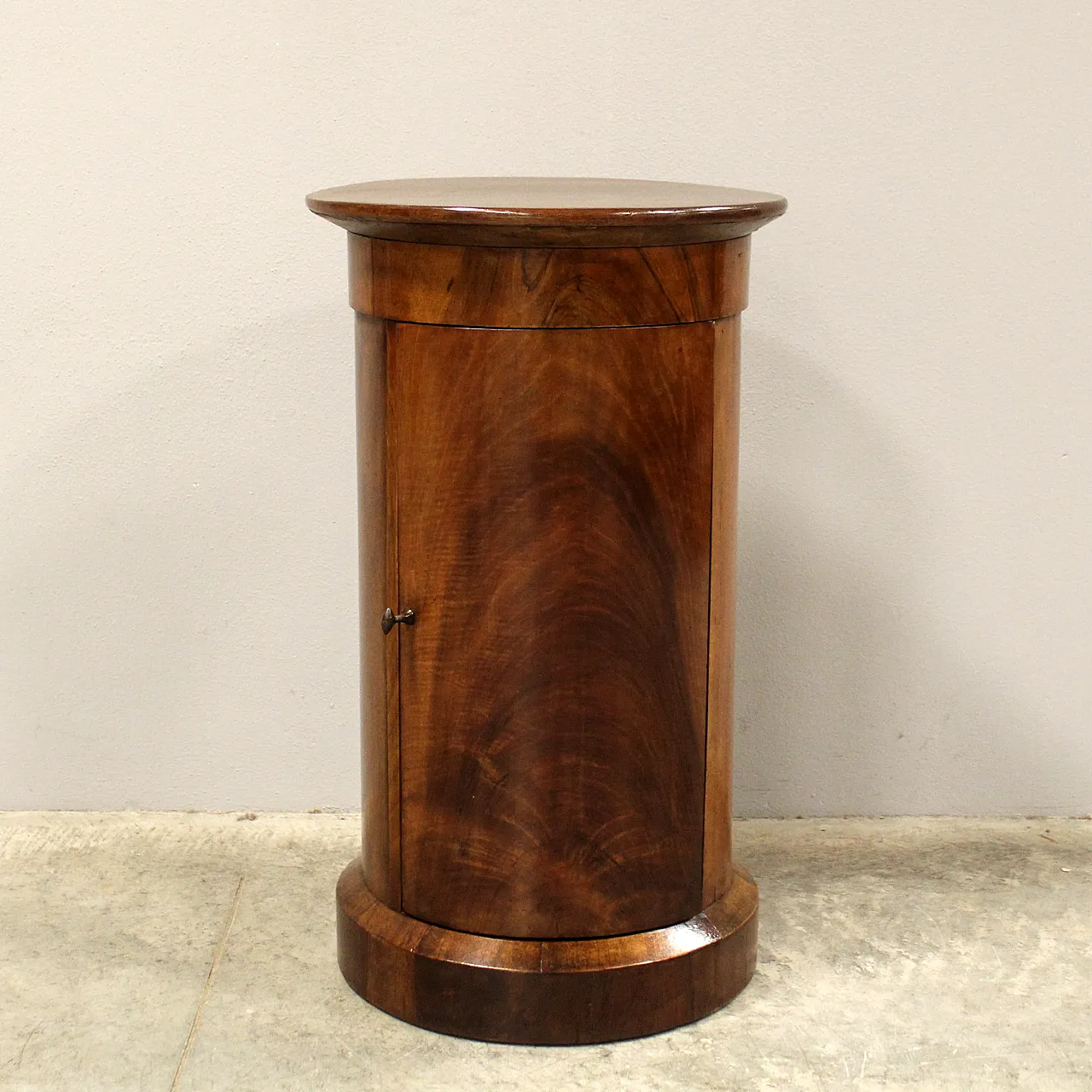 Empire column cylinder bedside table walnut, 19th century 2