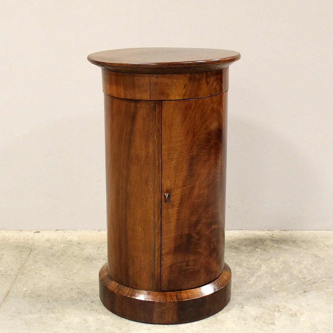 Empire column cylinder bedside table walnut, 19th century 4