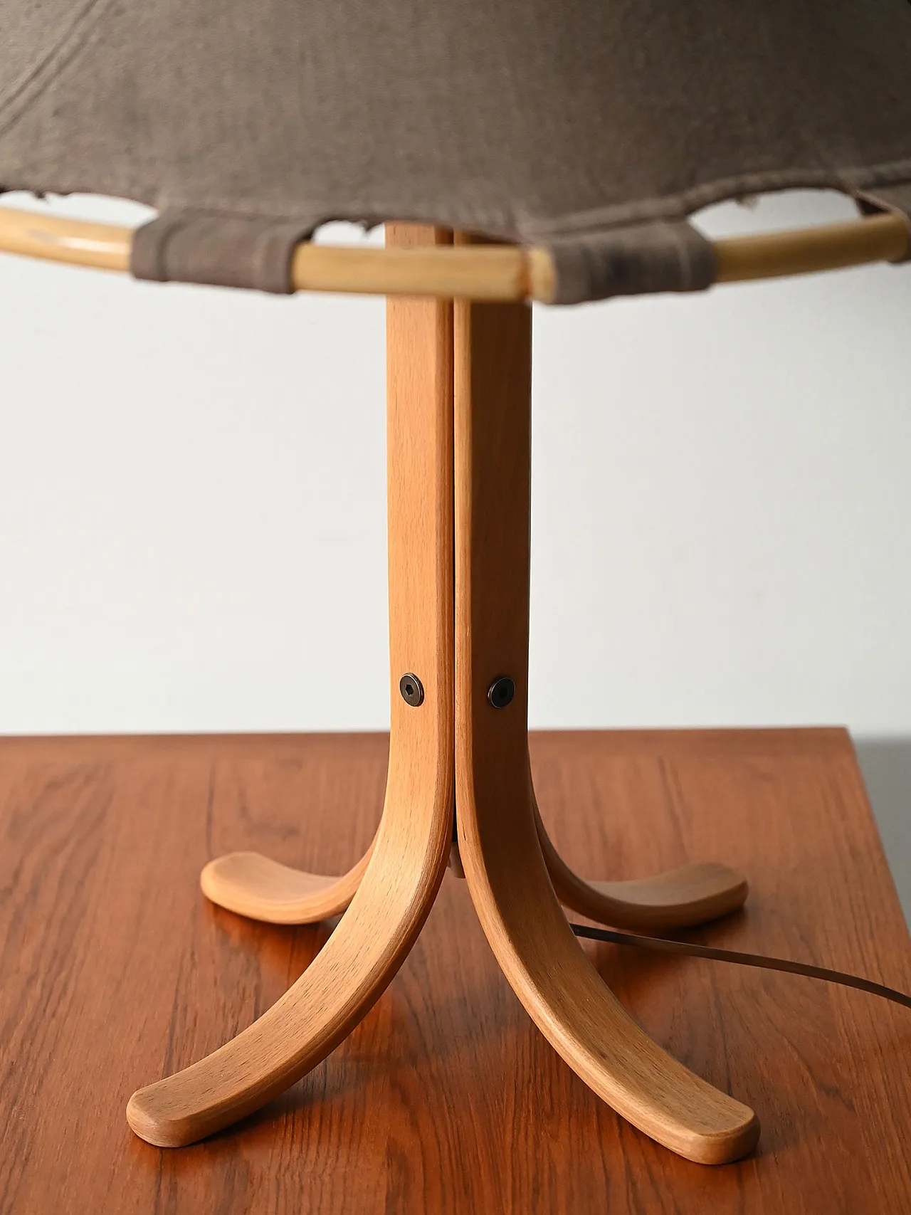 Lampada da tavolo “Anna” di Anna Ehrner 5