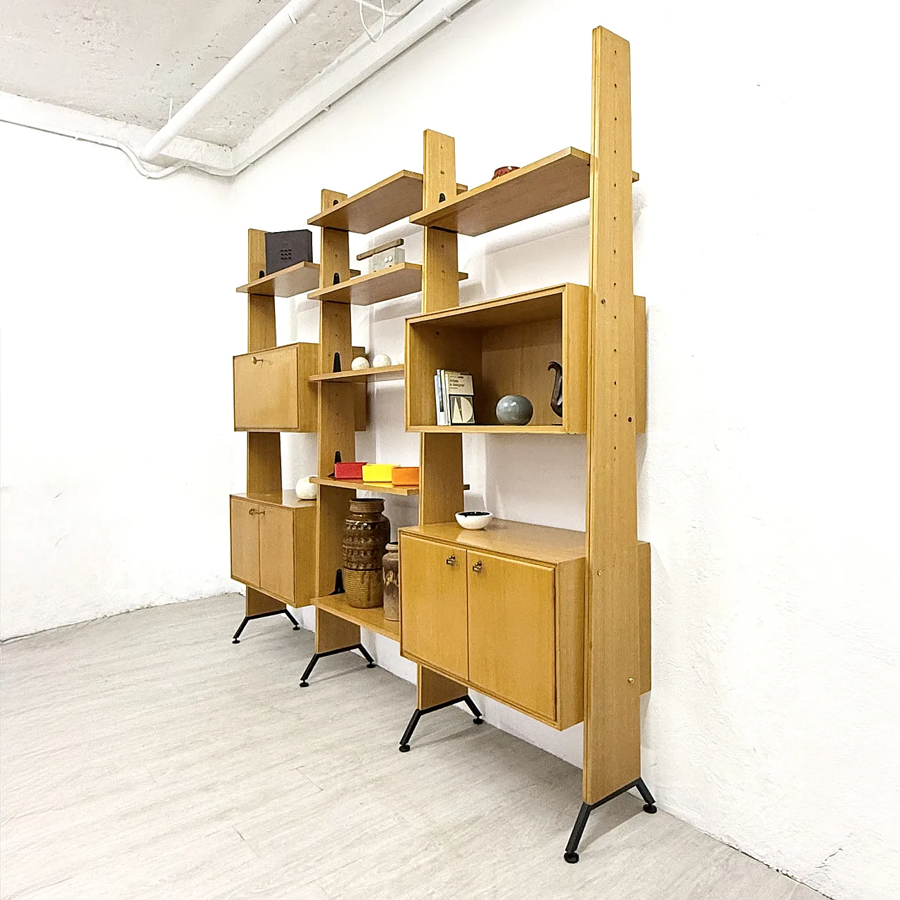 Oak bookcase shelf 2