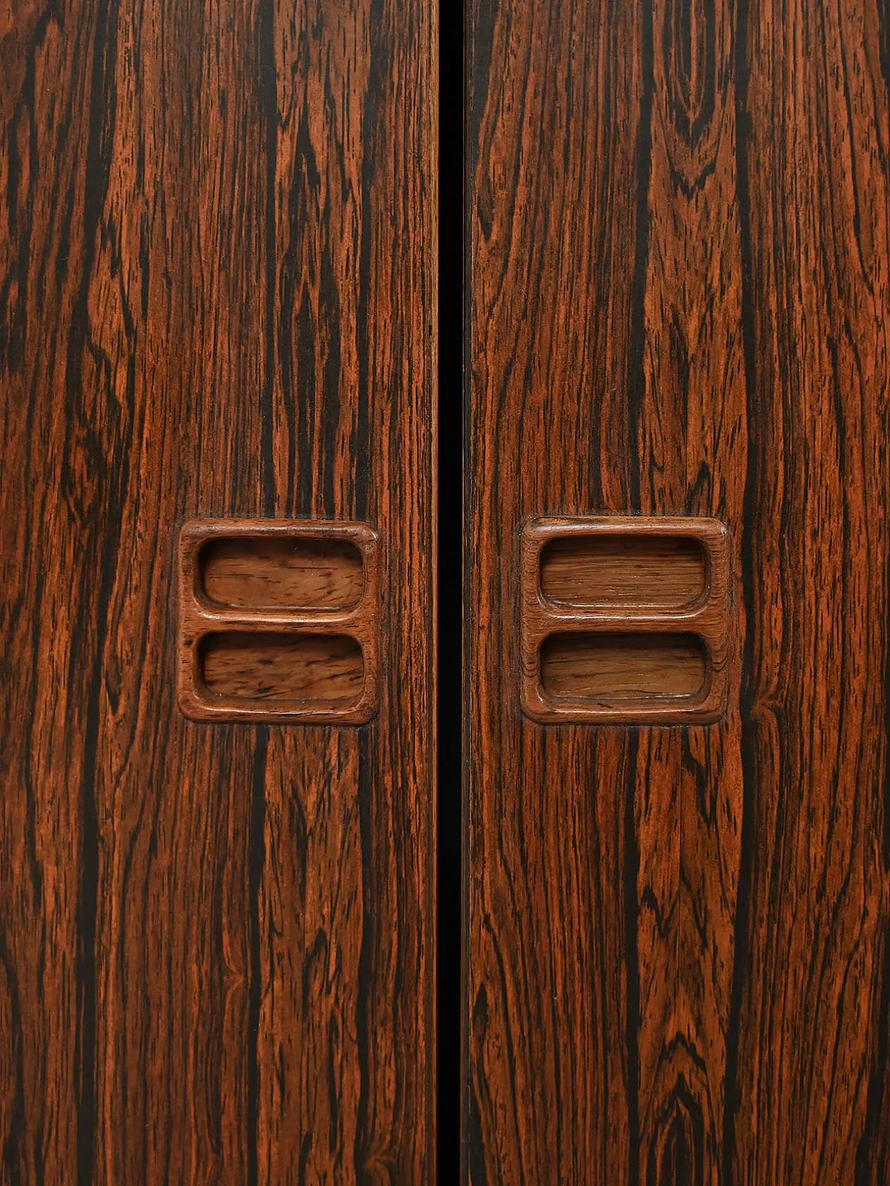 Cabinet danese Denka effetto palissandro 7