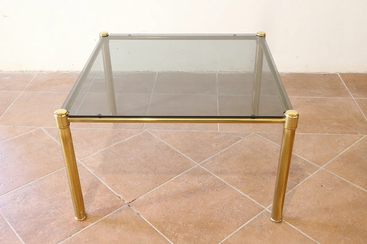 Coffee table in golden brass and glass, 70s 12