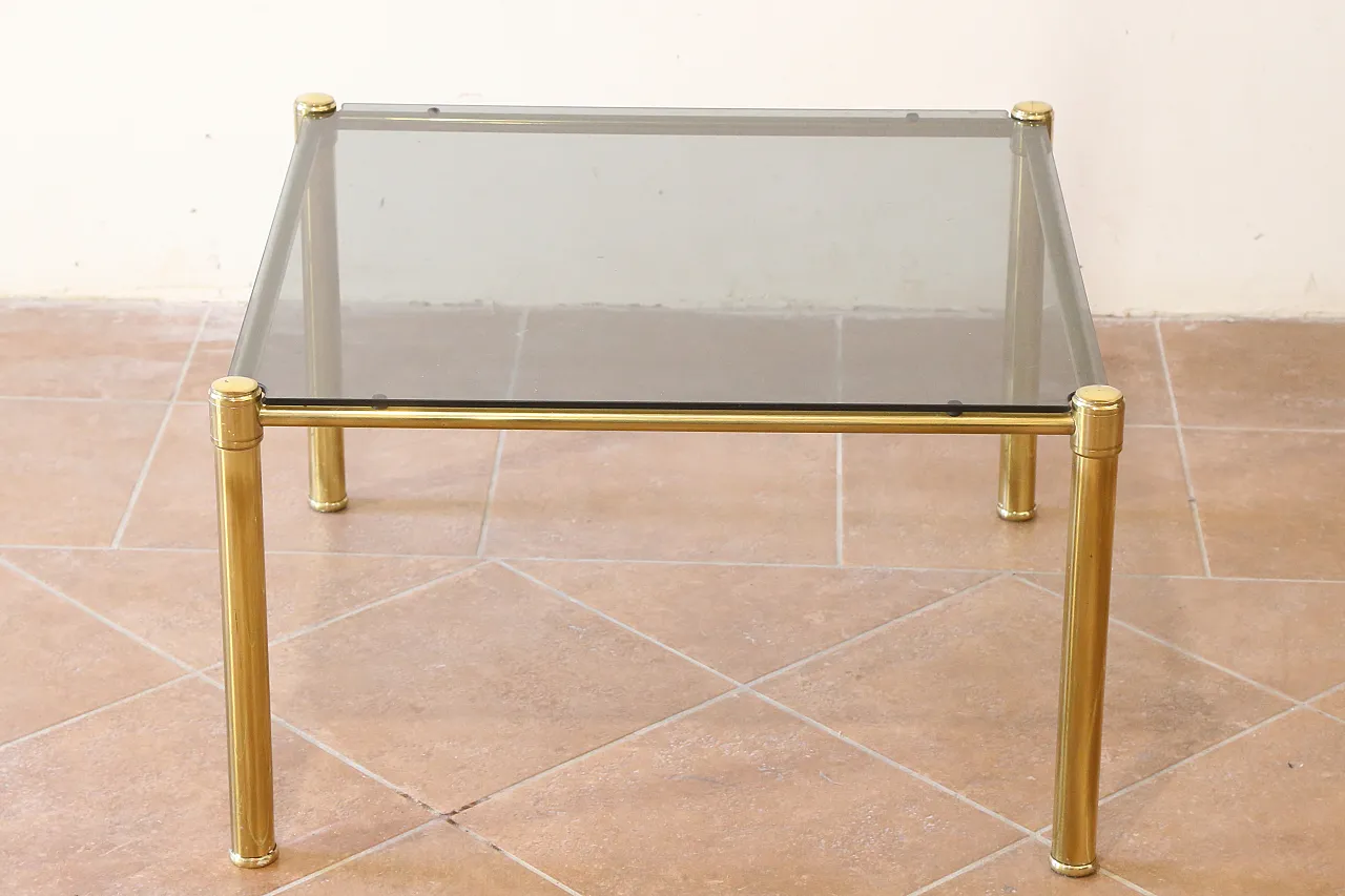 Coffee table in golden brass and glass, 70s 14