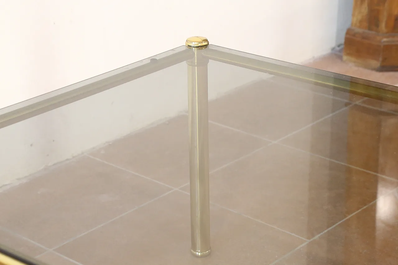 Coffee table in golden brass and glass, 70s 18