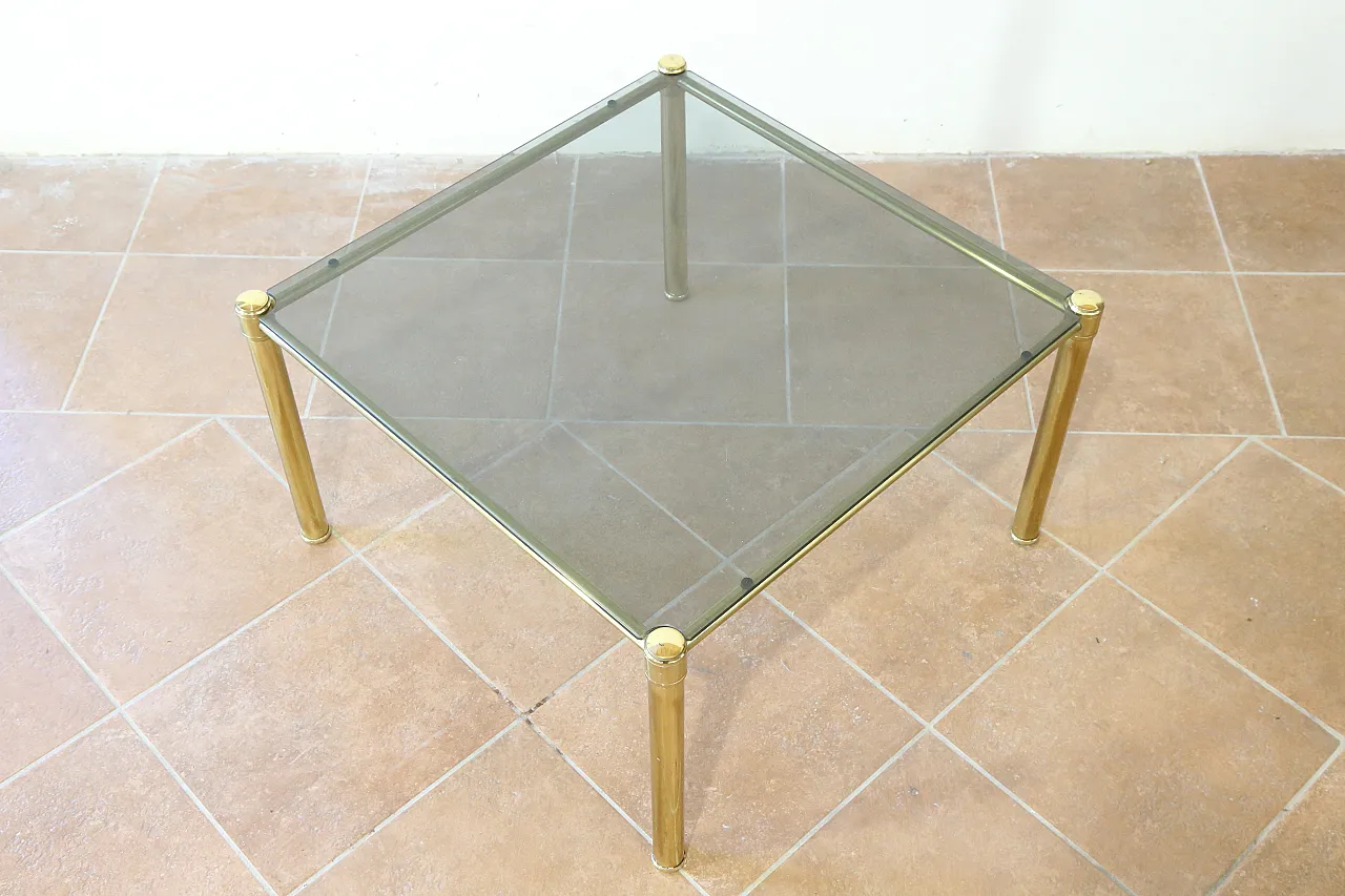 Coffee table in golden brass and glass, 70s 20