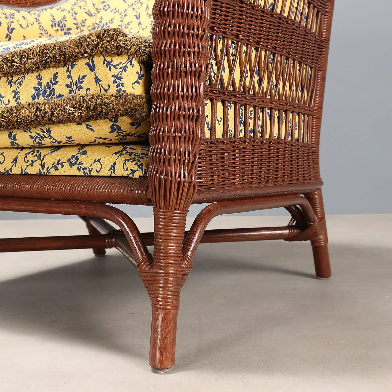 Pair of rattan armchairs with padded back and seat, 20th century 6