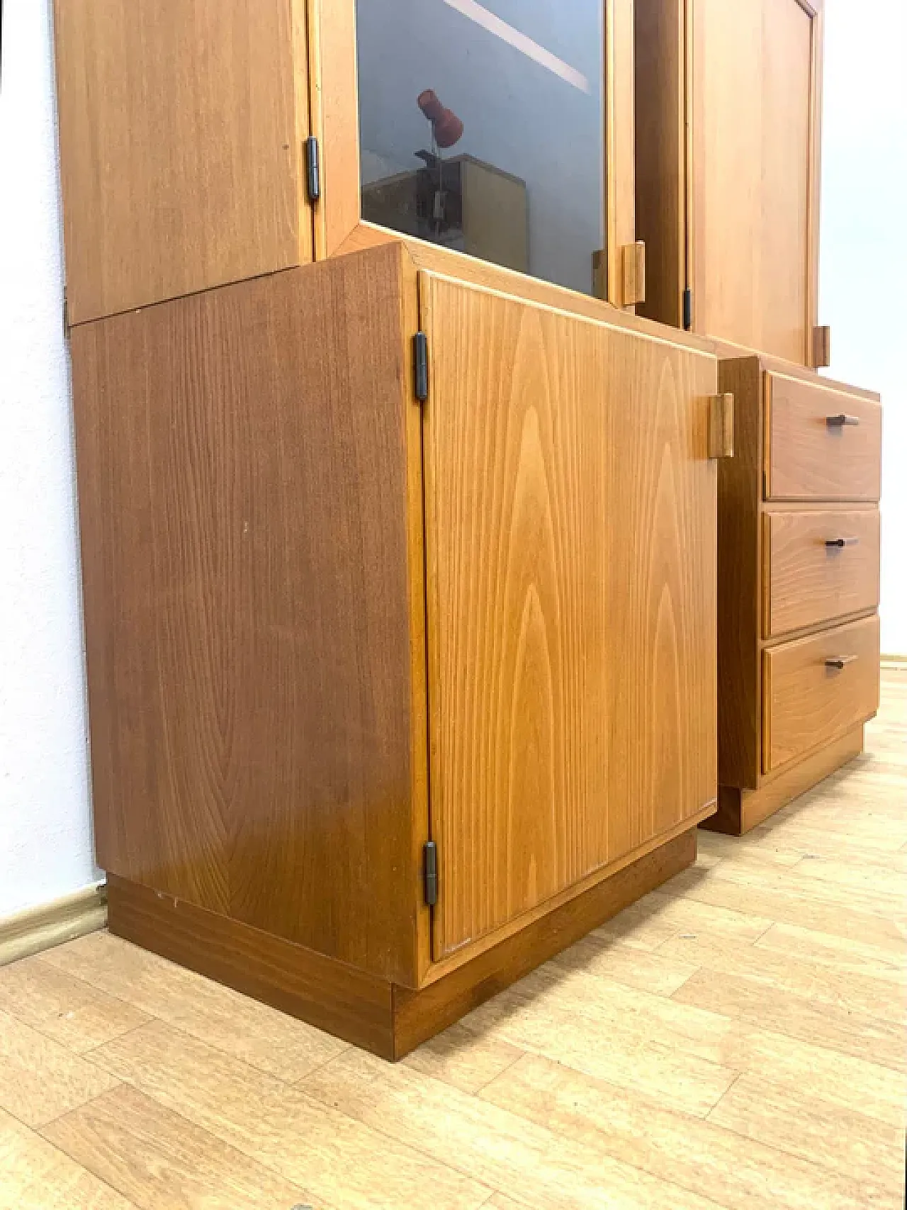 Coppia di cassettiere in legno impiallacciato, anni '70 2