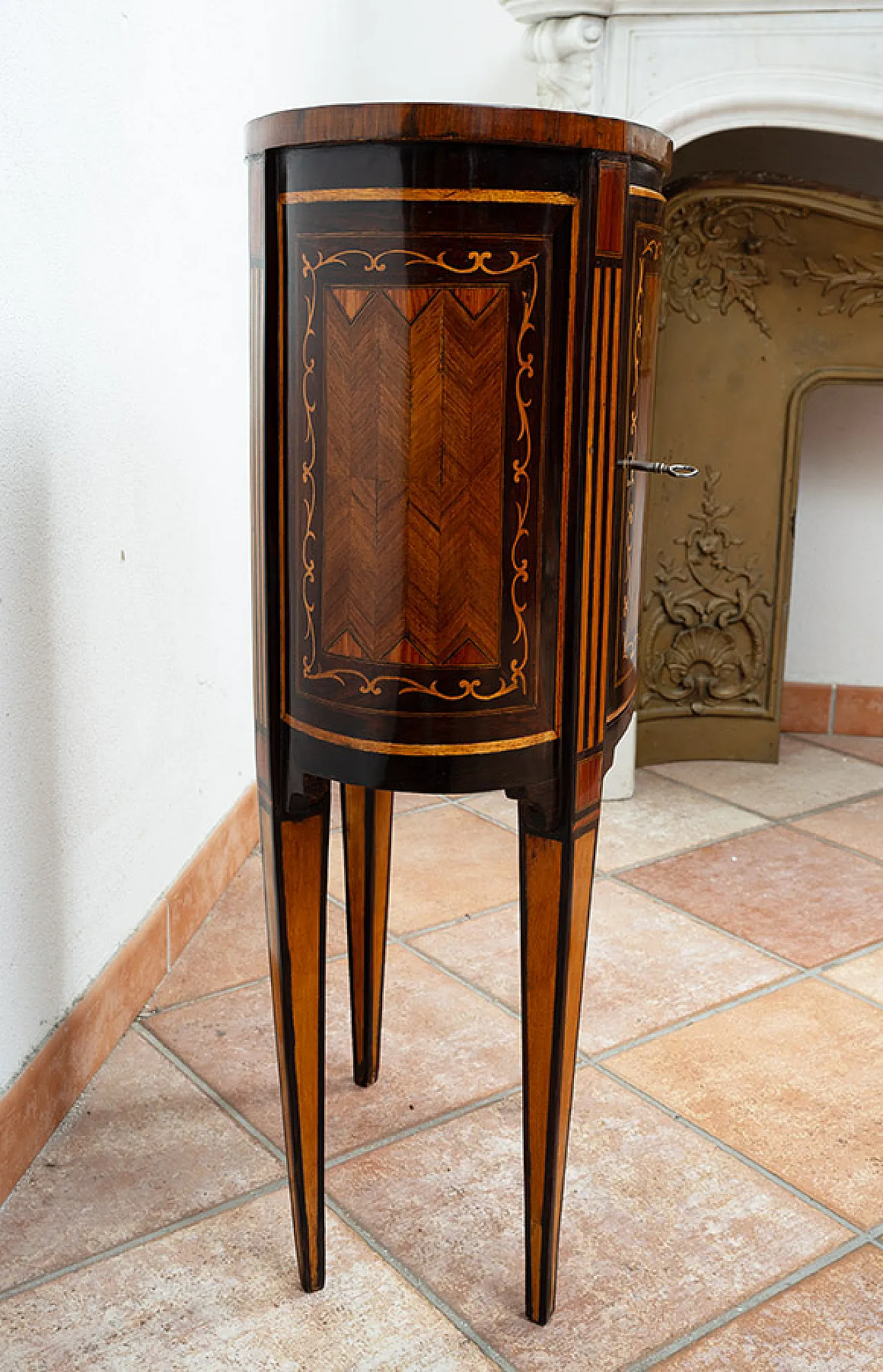 Louis XVI Neapolitan bedside table in polychrome wood, 19th century 6