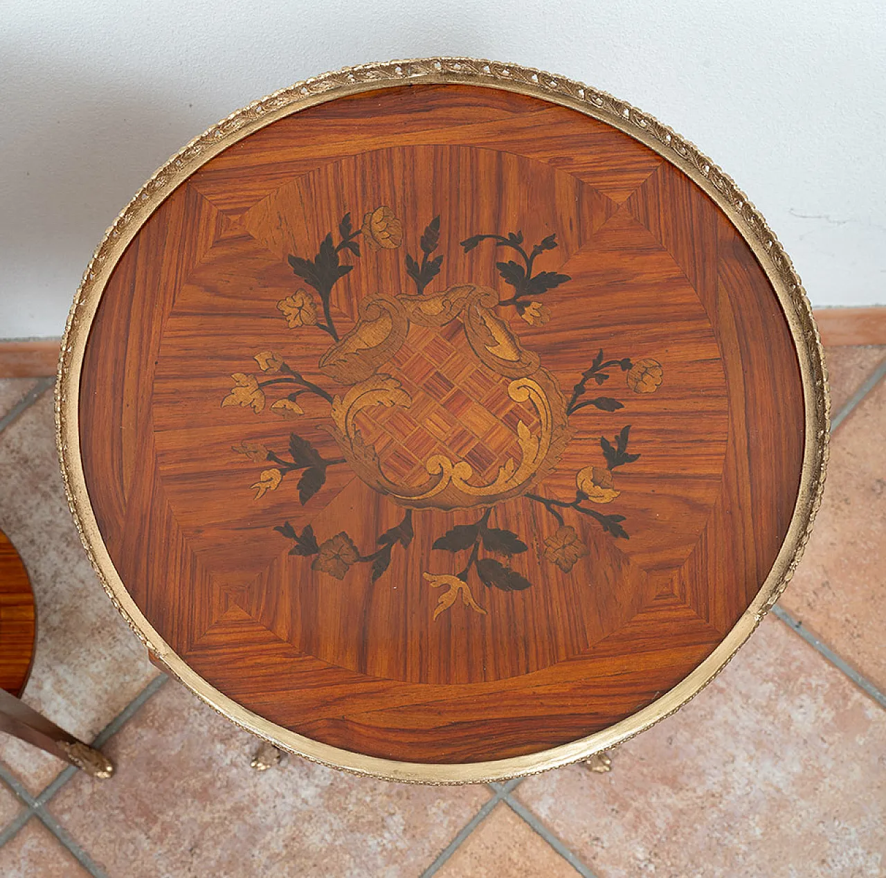 Pair of Napoleon III coffee tables in fine exotic woods, 19th century 3
