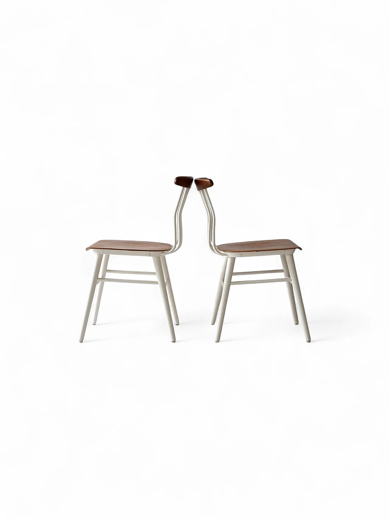 Coppia di sedie nordiche in legno, fine '900 10