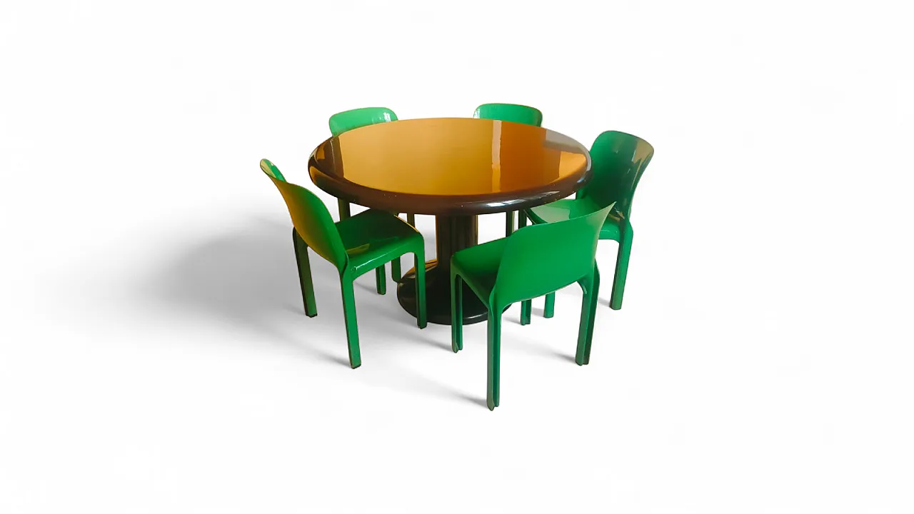 Table with 5 chairs by Vico Magistretti for Artemide, 20th century 4