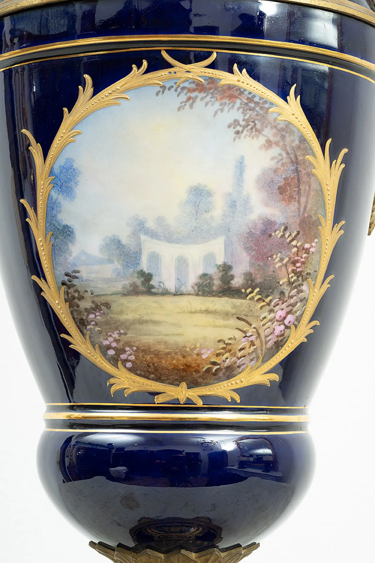 Napoleon III vase in polychrome Sevres porcelain, 19th century 3