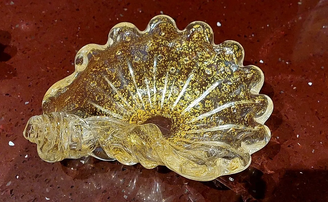 Murano glass bowl with gold flakes, 1960s 1