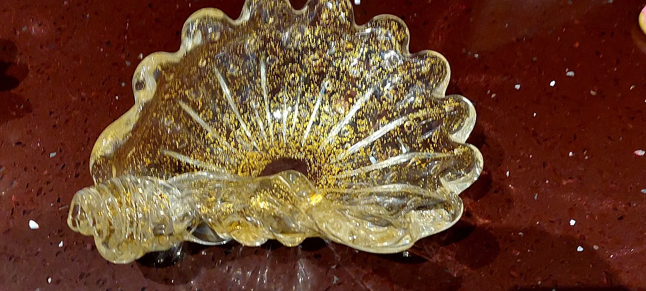 Murano glass bowl with gold flakes, 1960s 4