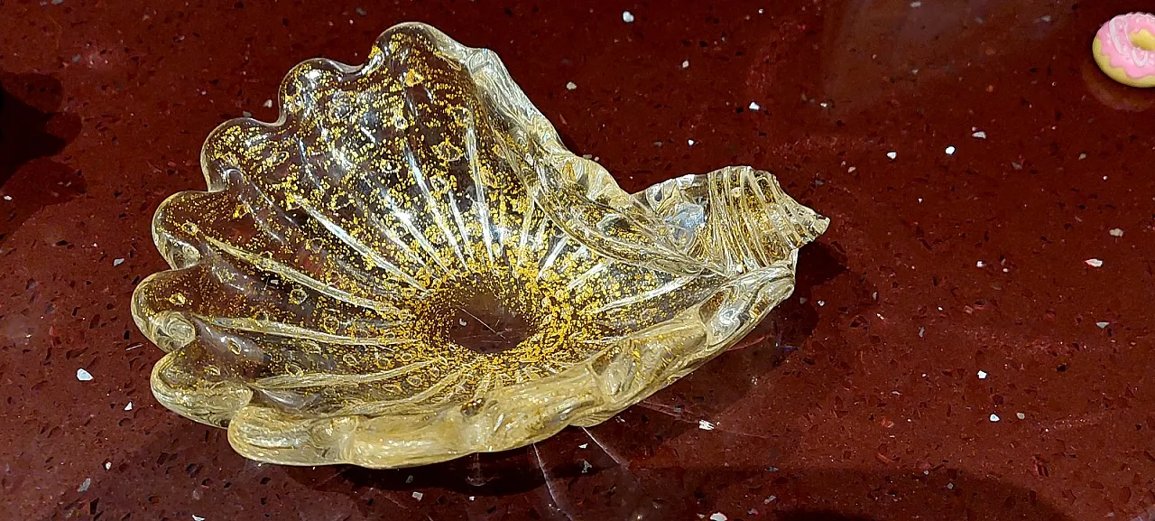 Murano glass bowl with gold flakes, 1960s 7