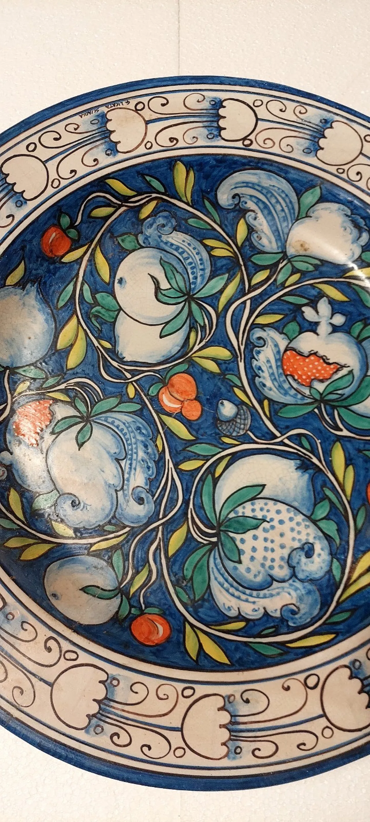 Piatto dipinto, G.Licata Sciacca, anni '60 3