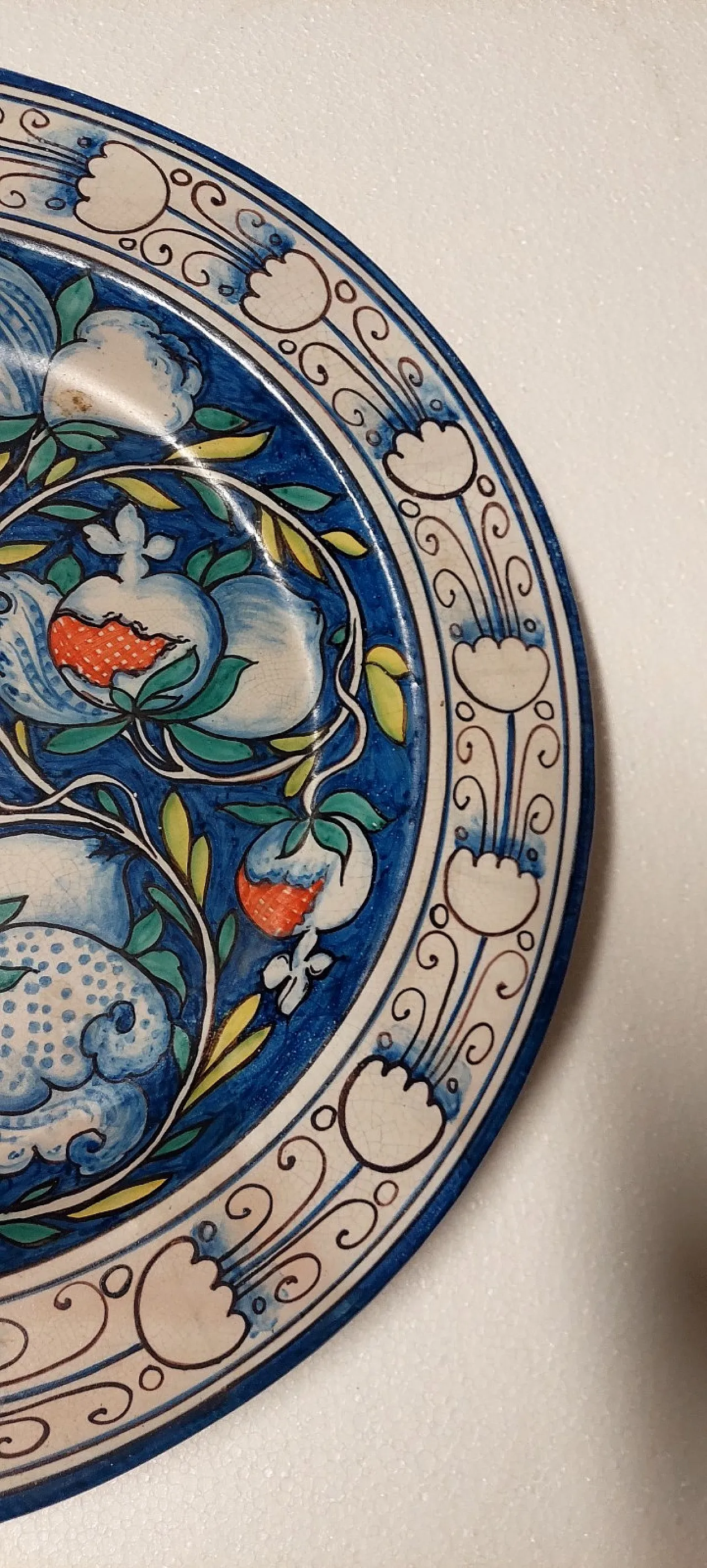 Piatto dipinto, G.Licata Sciacca, anni '60 4