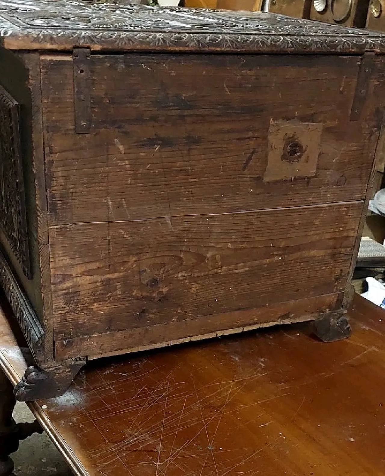 Carved wooden case with coats of arms and winged griffins,19th century 12
