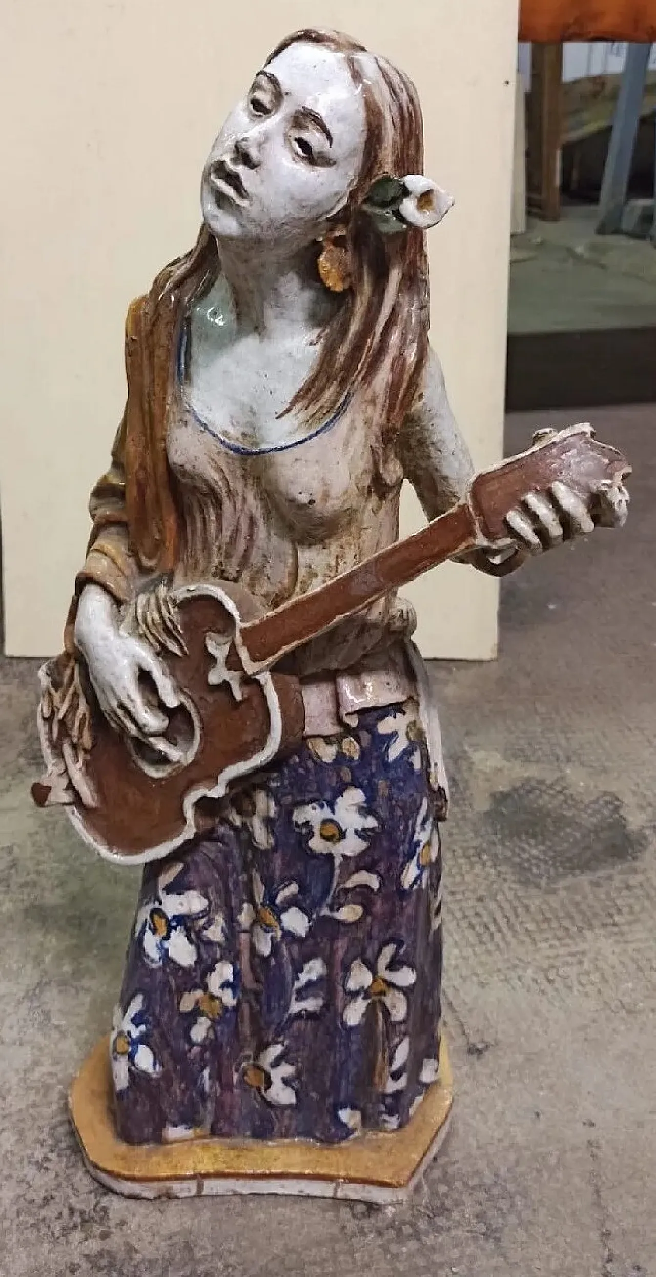 Scultura in terracotta smaltata attribuita a Roberto Pucci, '900 2