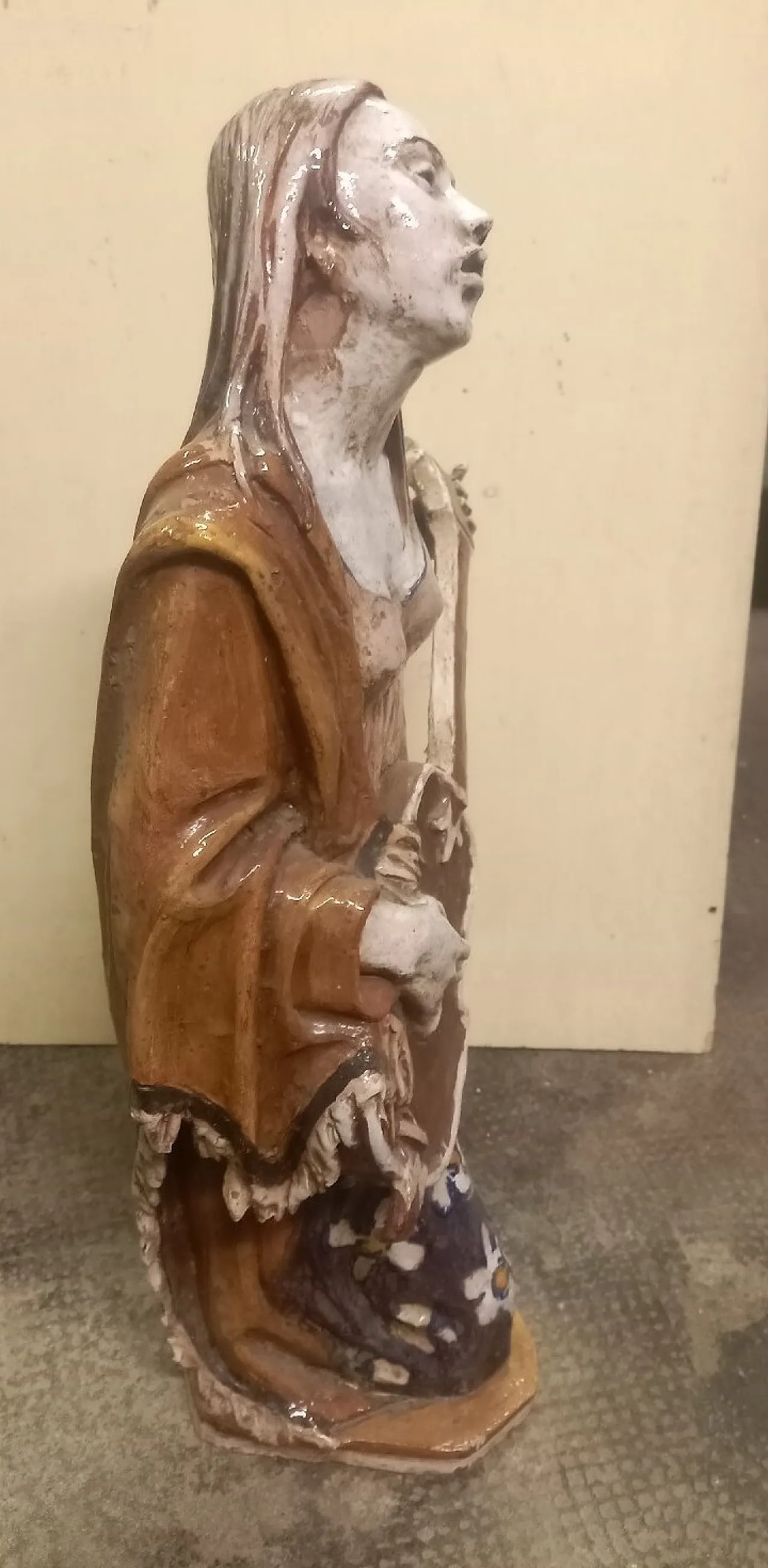 Scultura in terracotta smaltata attribuita a Roberto Pucci, '900 3