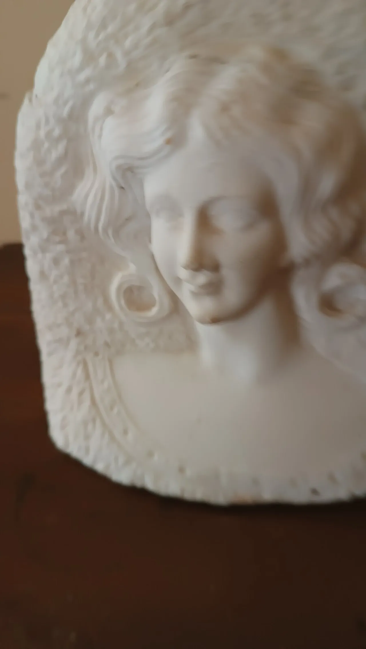 Busto femminile in marmo, primo '900 5