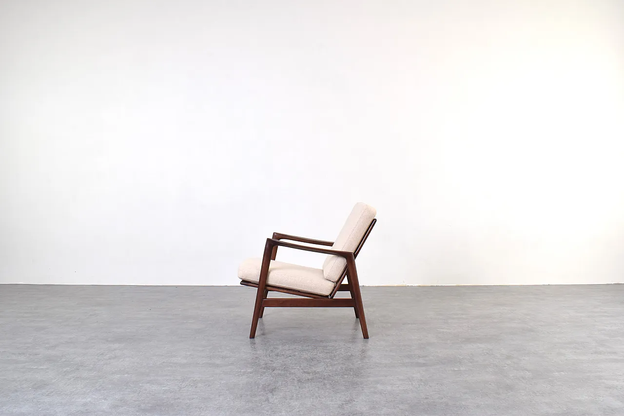 Pair of Mid-Century Stefan Lounge Chairs, 1960s 8