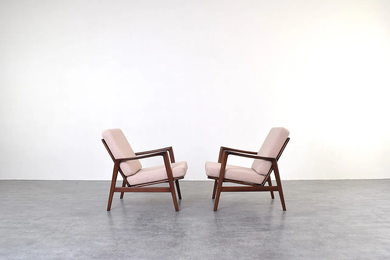 Pair of  Mid-Century Stefan Lounge Chairs, 1960s, 70s 2