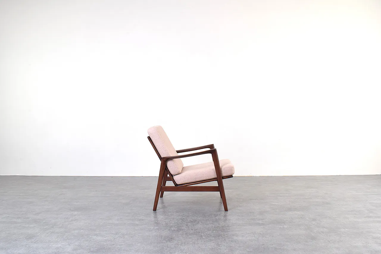 Pair of  Mid-Century Stefan Lounge Chairs, 1960s, 70s 7