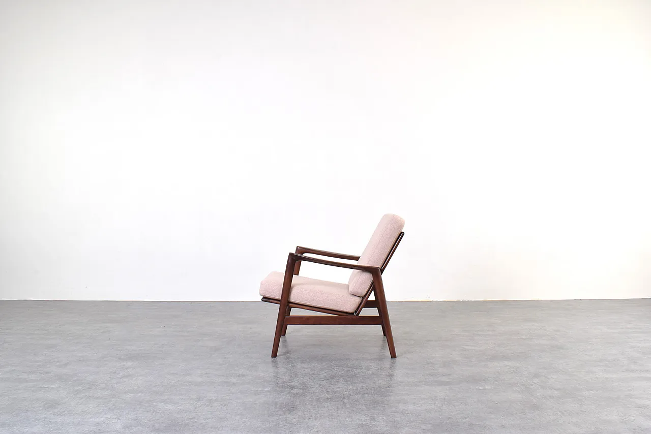 Pair of  Mid-Century Stefan Lounge Chairs, 1960s, 70s 8