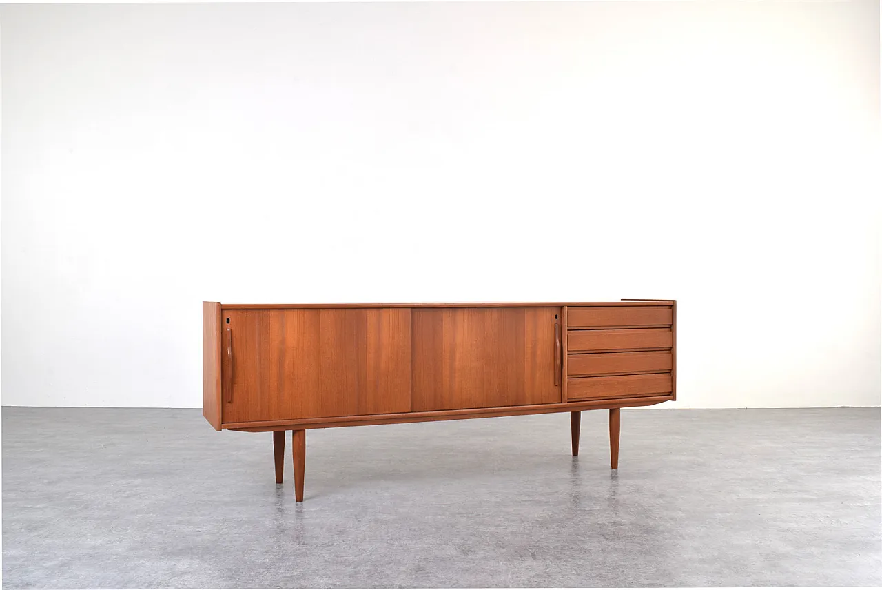 Mid-Century Danish Teak Sideboard, 1960s 4