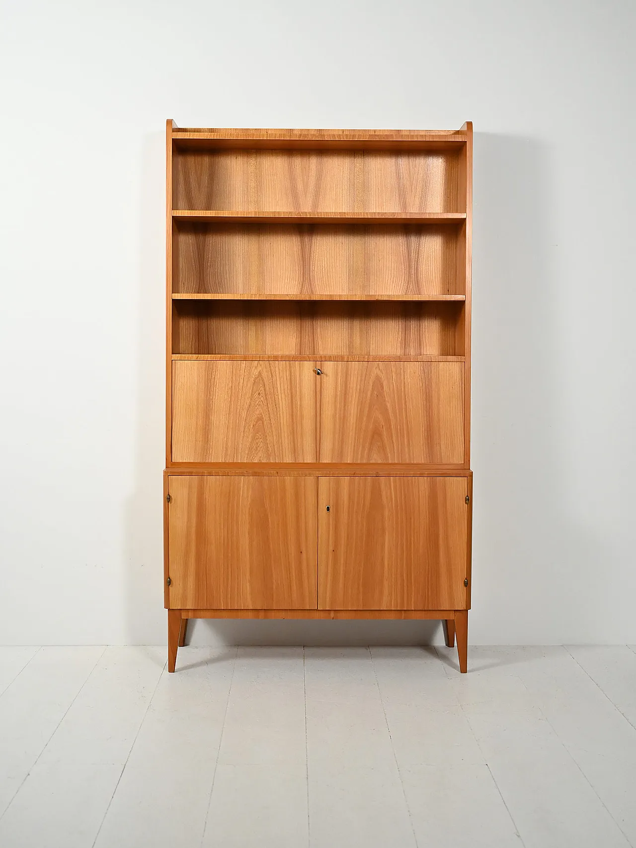 Libreria scandinava in olmo, anni '40 3