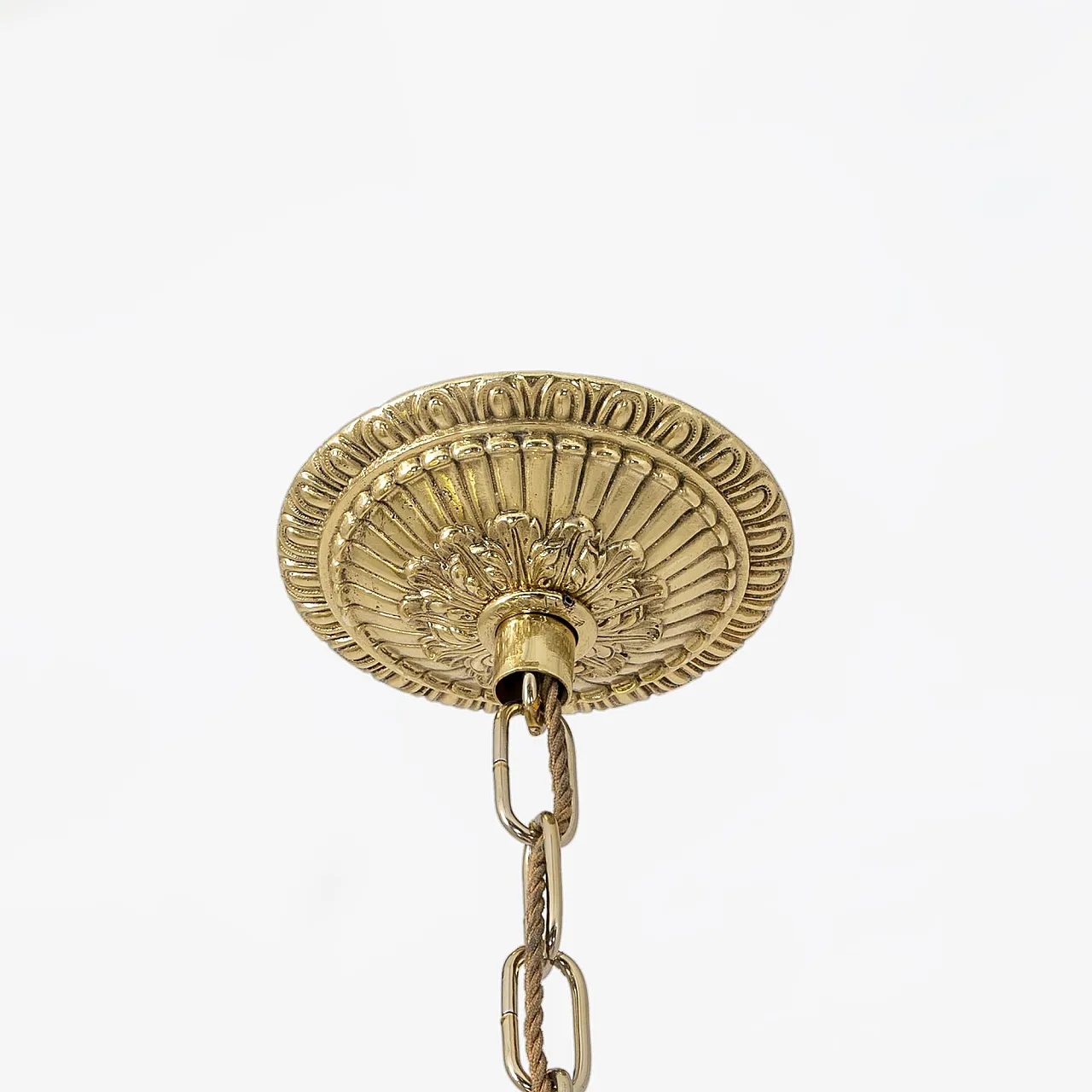 Lampadario in bronzo dorato stile Impero con figure alate, primo '800 12