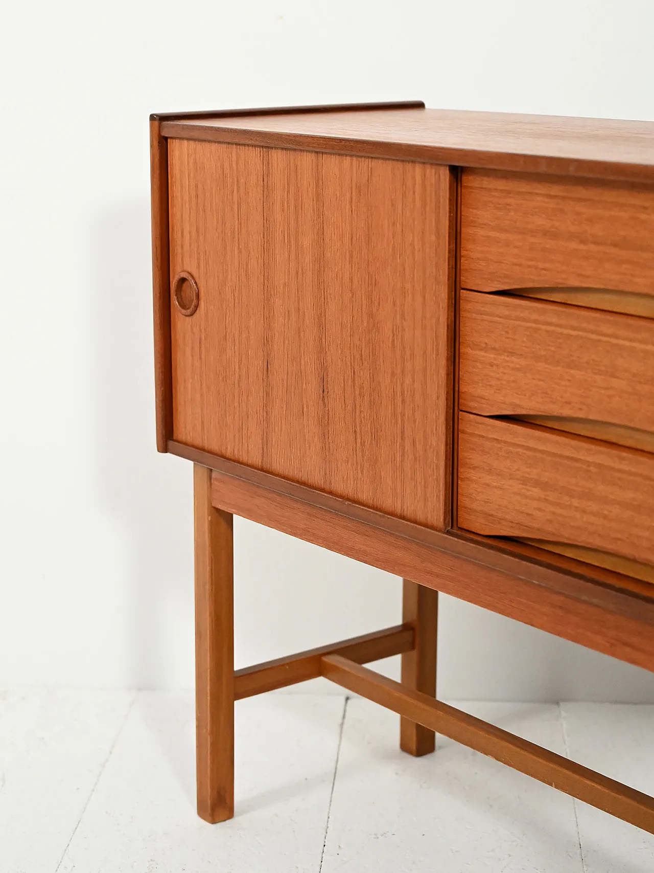 Scandinavian entrance cabinet, 60s 6