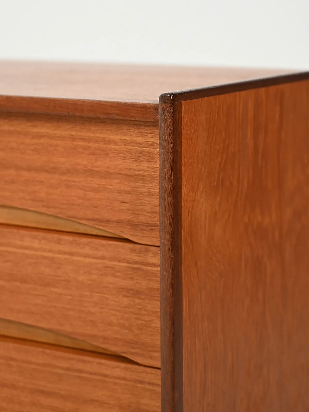 Scandinavian entrance cabinet, 60s 7