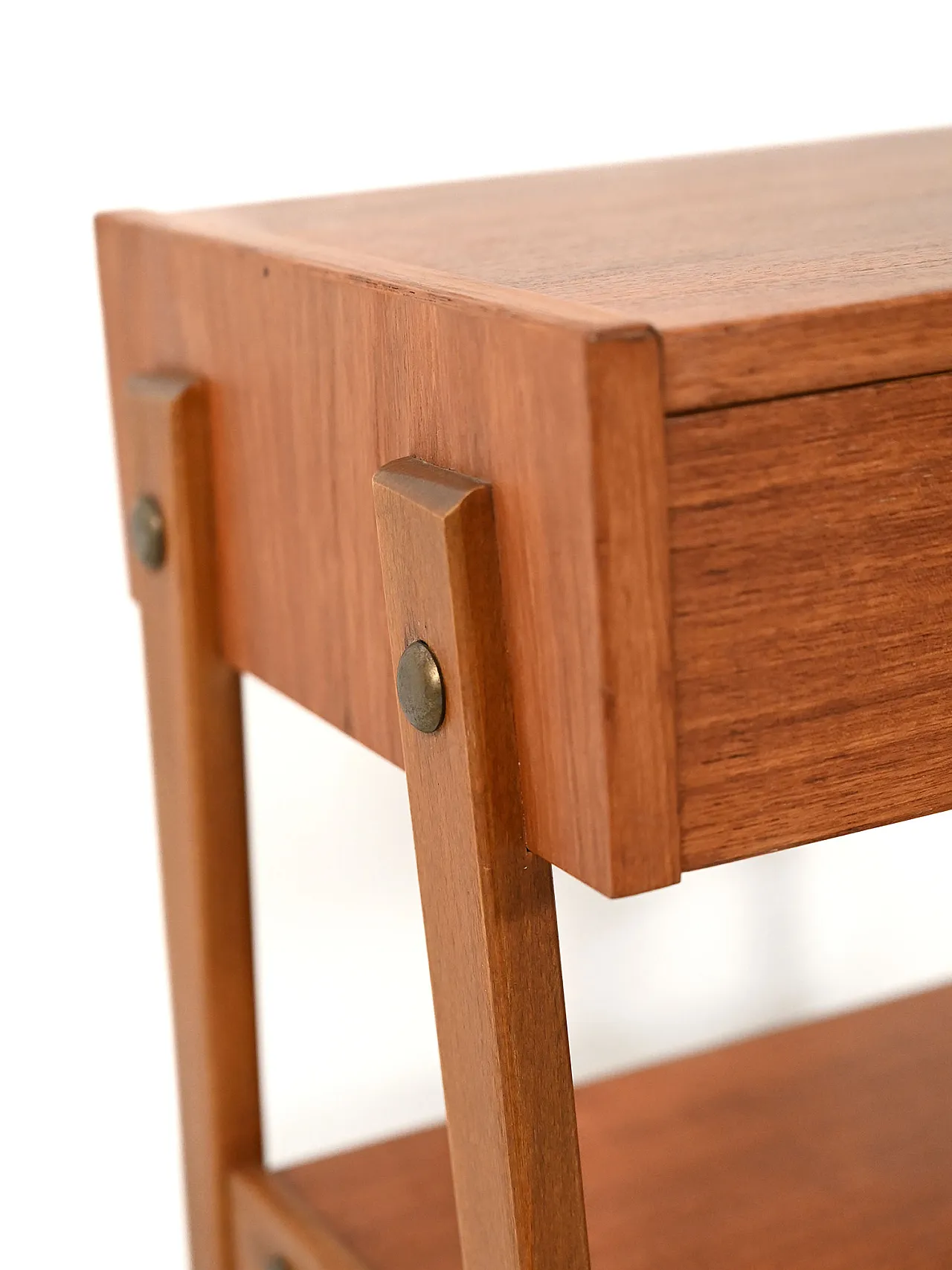 Coppia di comodini scandinavi in teak 7