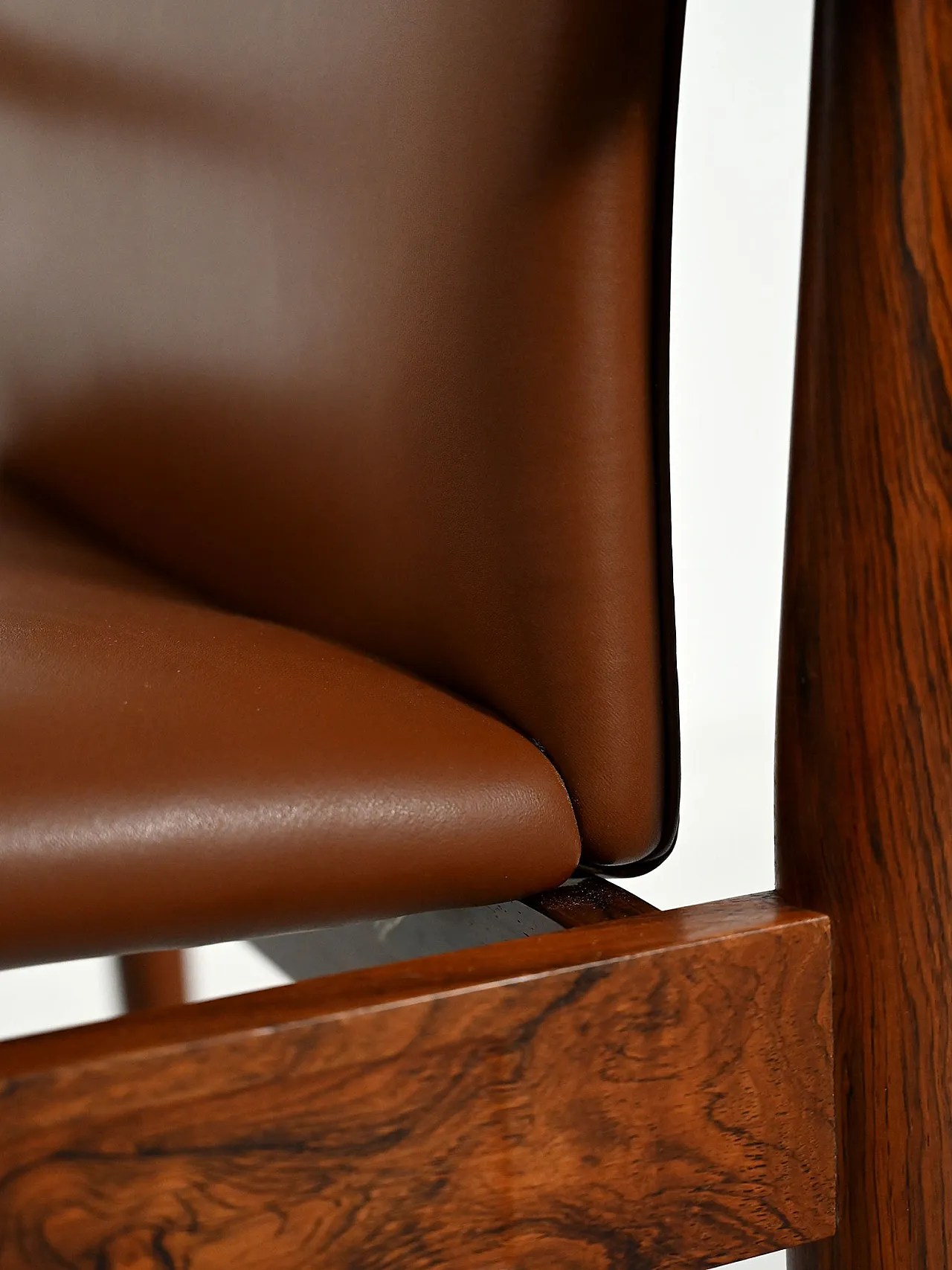 Coppia di poltrone Diplomat di Finn Juhl, anni '70 11