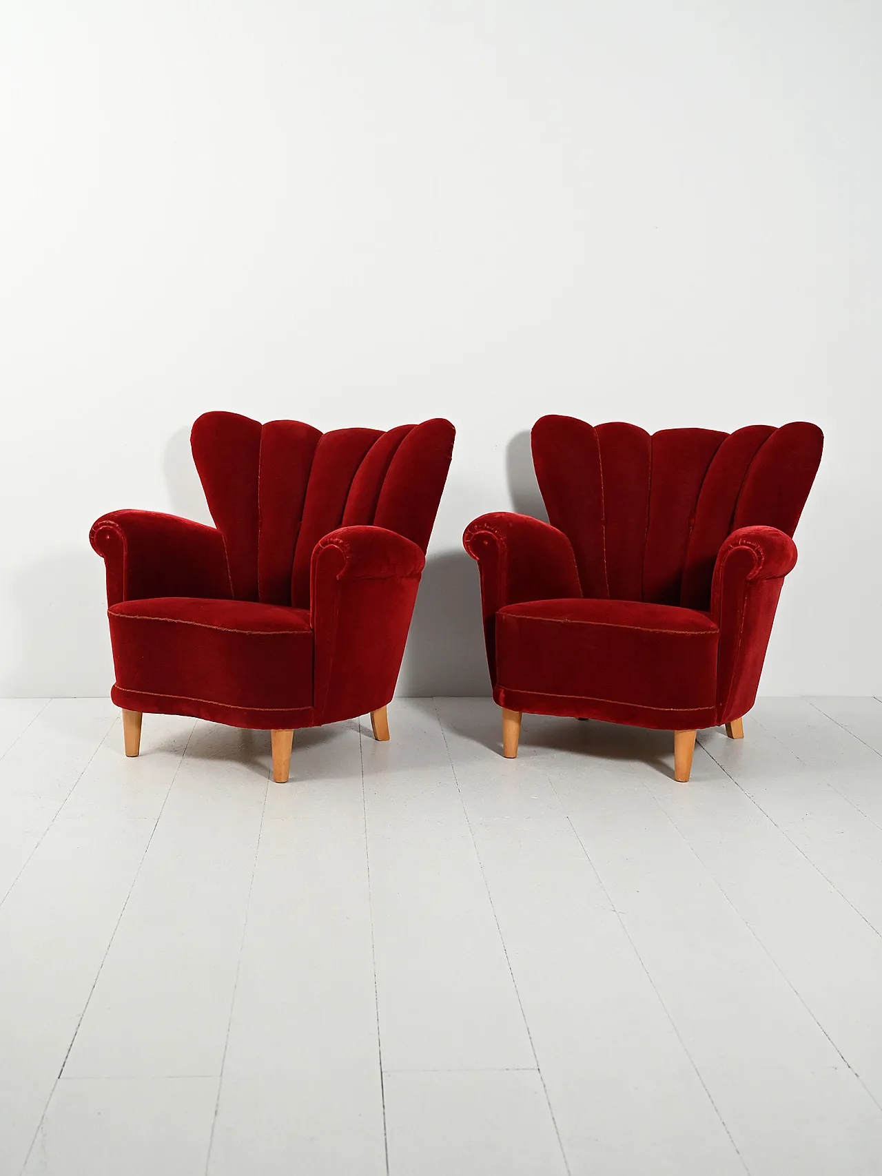 Coppia di poltrone svedesi a conchiglia, anni '40 2