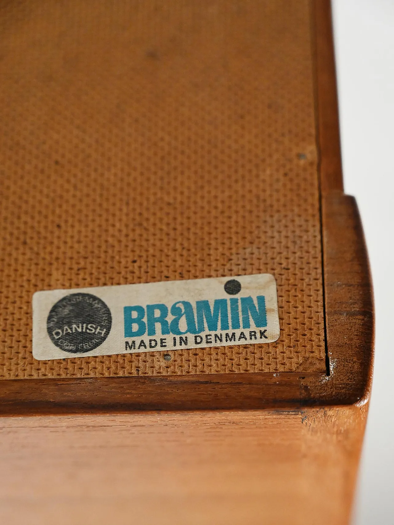 Sideboard danese H. W. Klein per Bramin 12