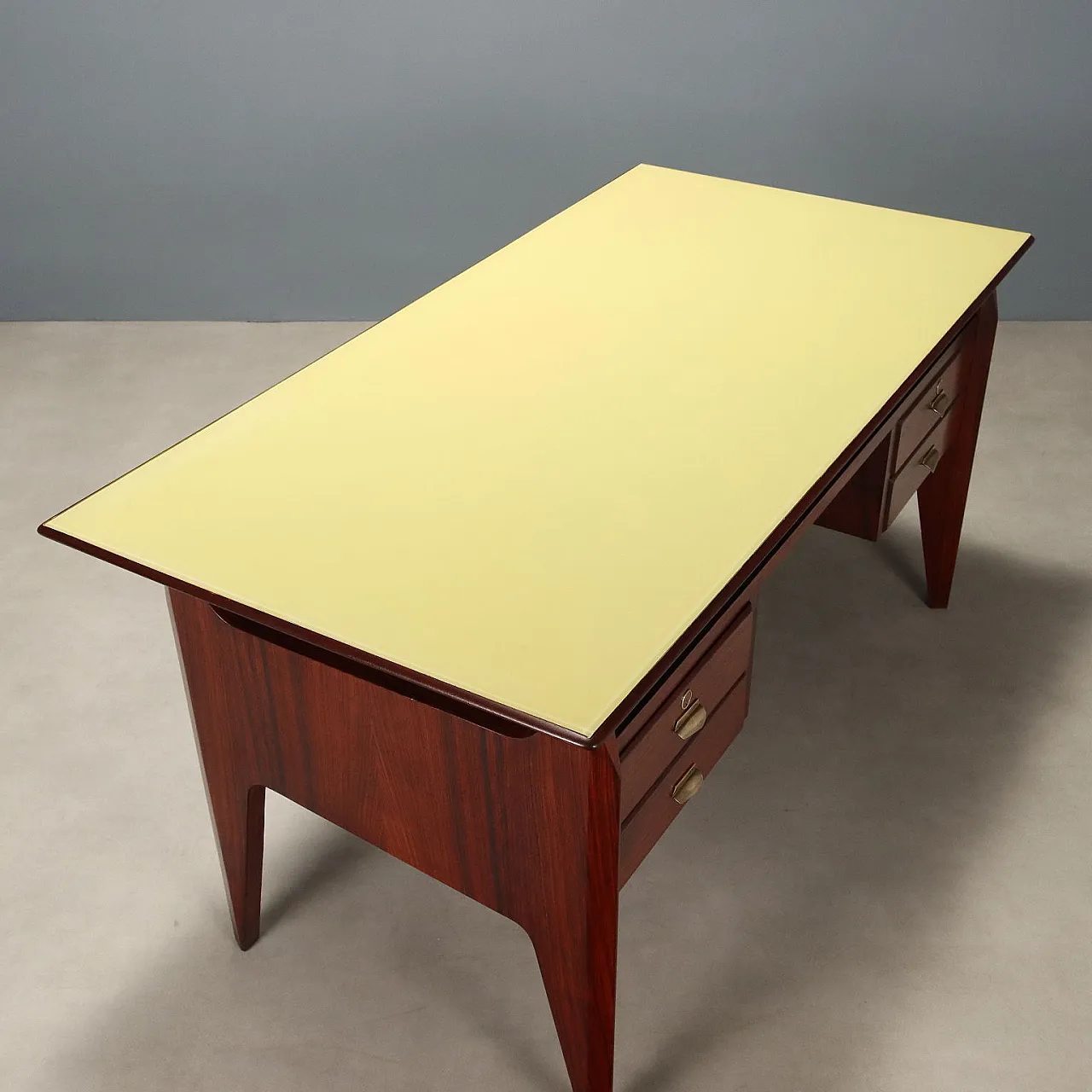 Scrivania con impiallacciatura di legno esotico, vetro e ottone, '900 8