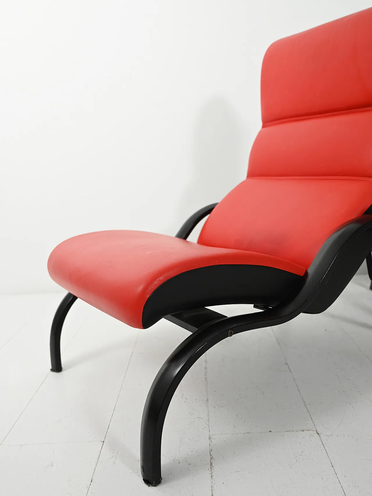 Coppia di poltrone “Klovni” di Markku Pakkanen 6