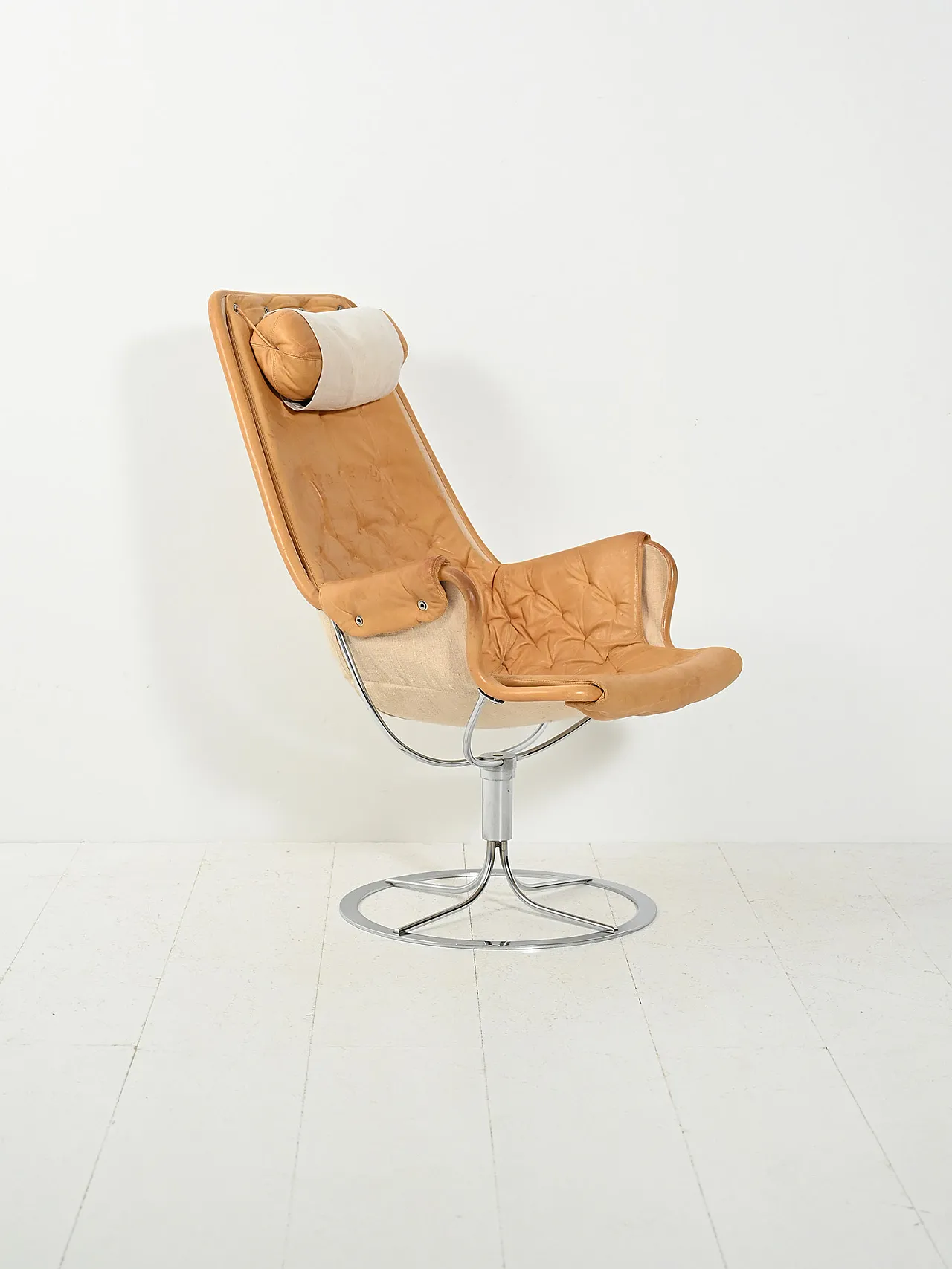 Poltrona girevole “Jetson” di Bruno Mathsson 2