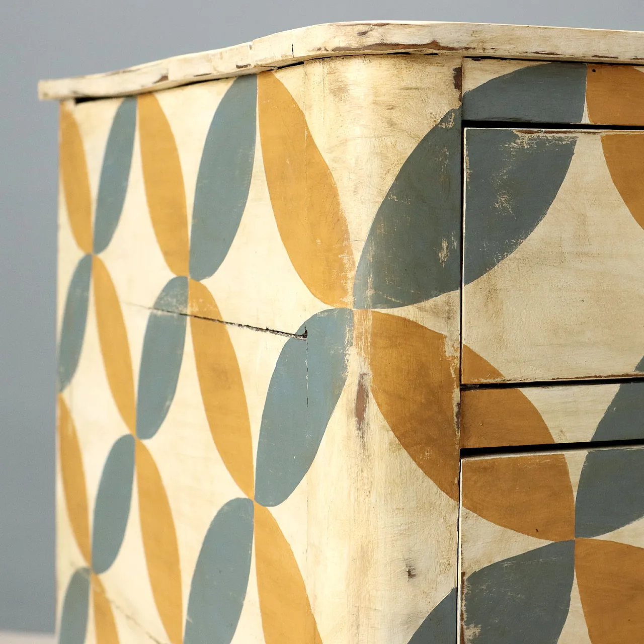 Chest of drawers Umbertino in walnut and fir, 19th century 4