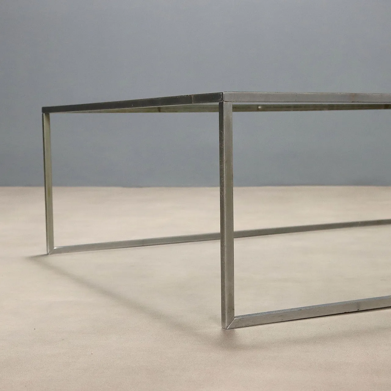 Tavolino in acciaio e piano in vetro trasparente, '900 4