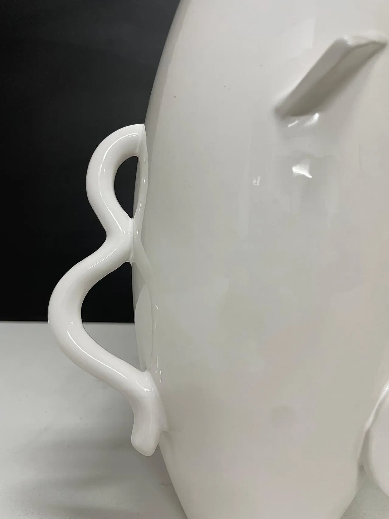 Vaso Deabaltea in argilla smaltata di Alessandro Mendini per Zanotta 1