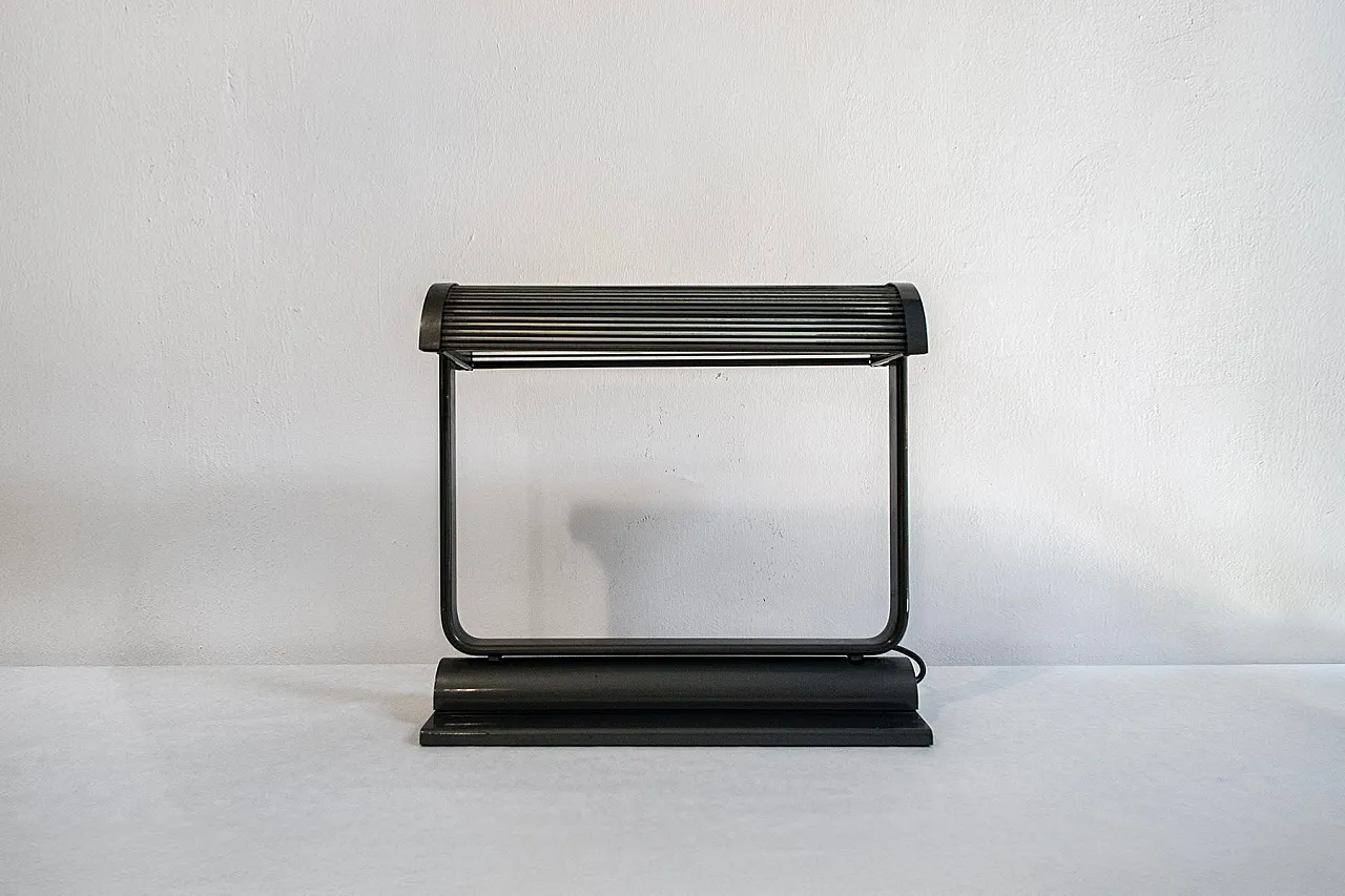 Lampada da scrivania Eubea di Alberto Fraser per Artemide, anni '80 1