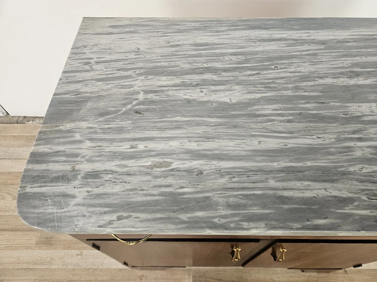 Art Deco sideboard in mahogany feather with marble top, 40s 6