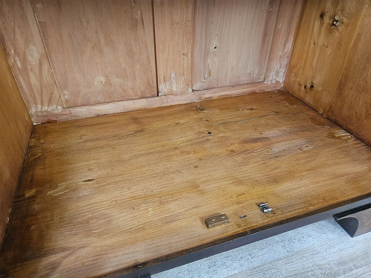 Art Deco sideboard in mahogany feather with marble top, 40s 14